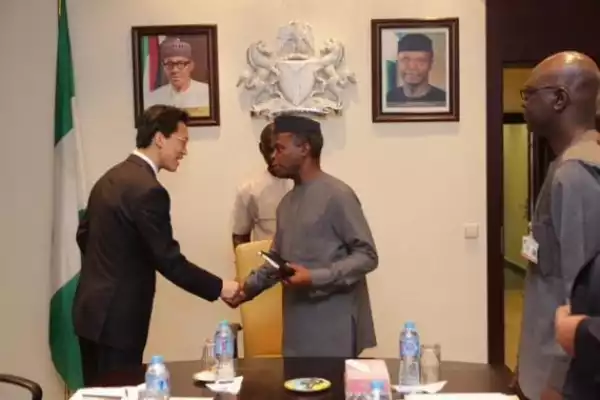 Vice Pres. Osinbajo Meets With Chinese Ambassador In Abuja [See Photos]